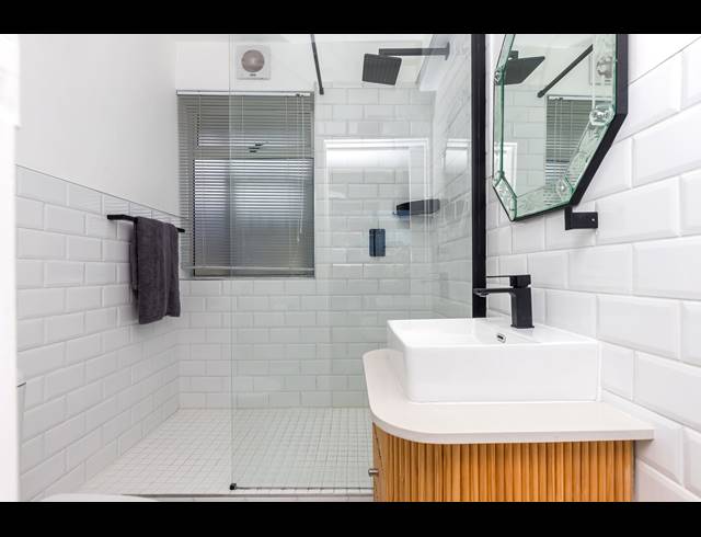 1 BEDROOM APARTMENT BLOCK TO LET IN RONDEBOSCH
